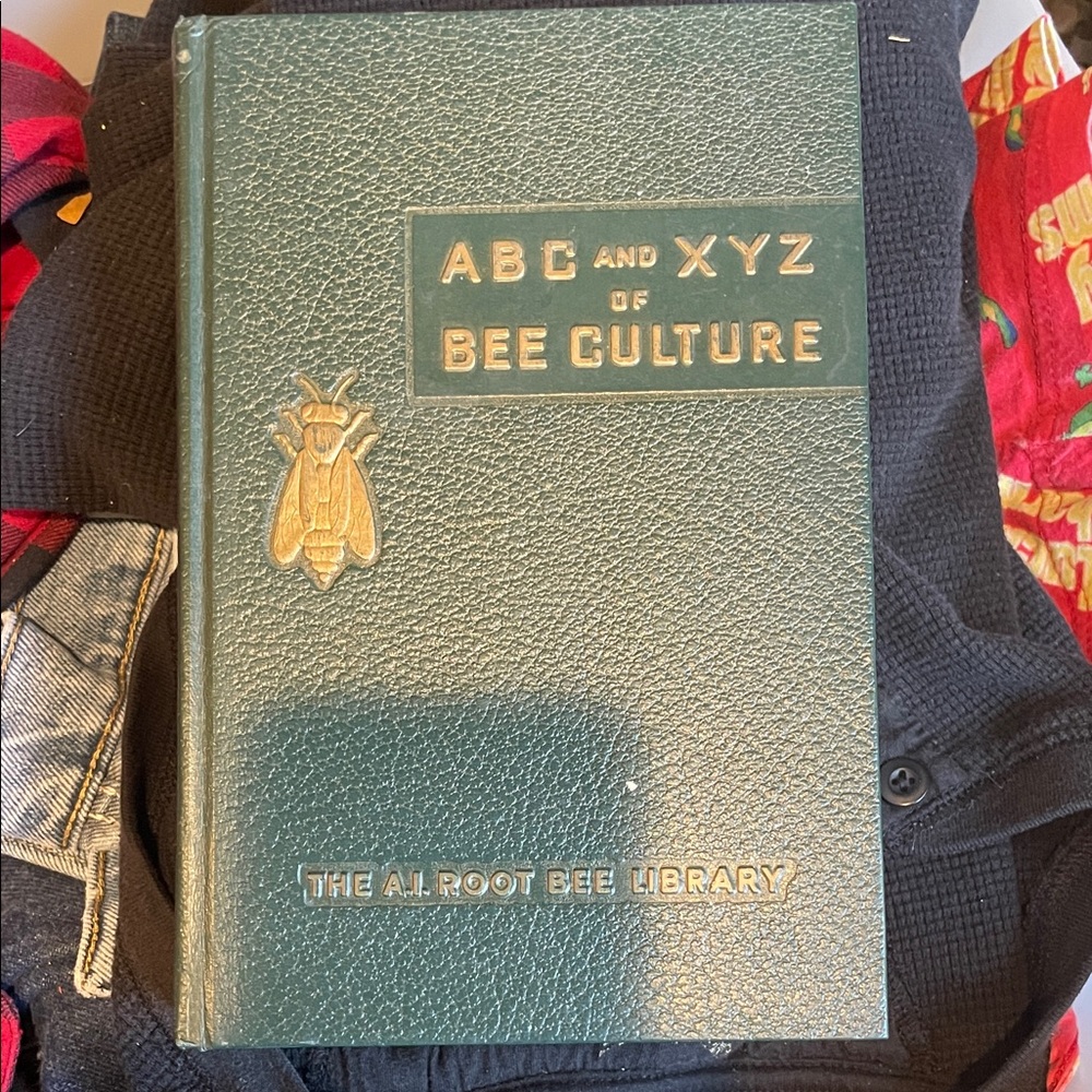 ABC and XYZ of Bee Culture Book